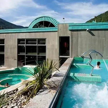 - Ax Les Thermes 公寓 *